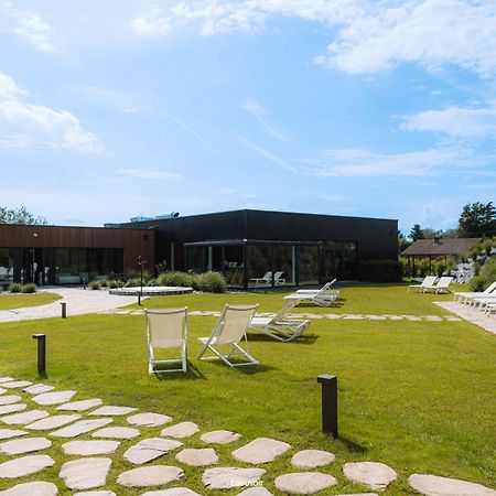 Domaine Des Thermes Awans Exterior photo